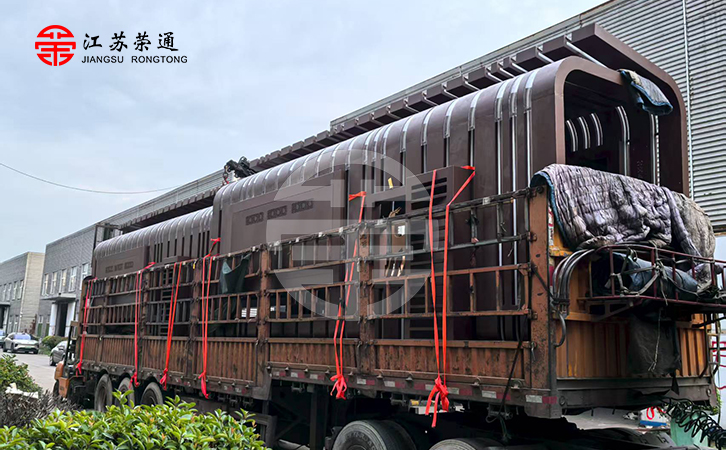 甘肅敦煌智能候車(chē)亭第1批裝車(chē)完成 甘肅敦煌智能候車(chē)亭第1批裝車(chē)完成